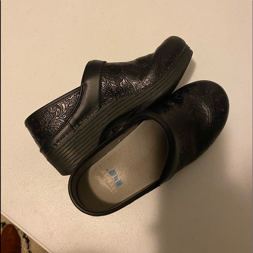 Dansko Pro Xp Professional Clogs - image 4